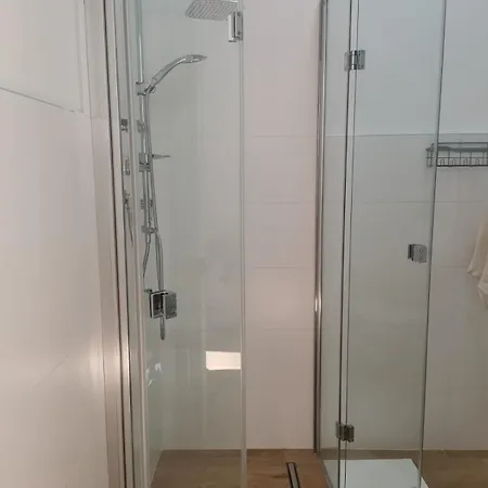 Casa Camelia - Elegant Palace With Terrace - * קונברסאנו